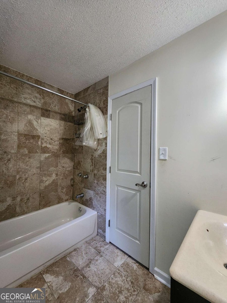 5619 Wandering Vine Lane Mableton - 22