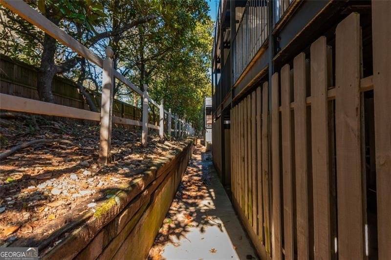365 Winding River Drive Atlanta - 23