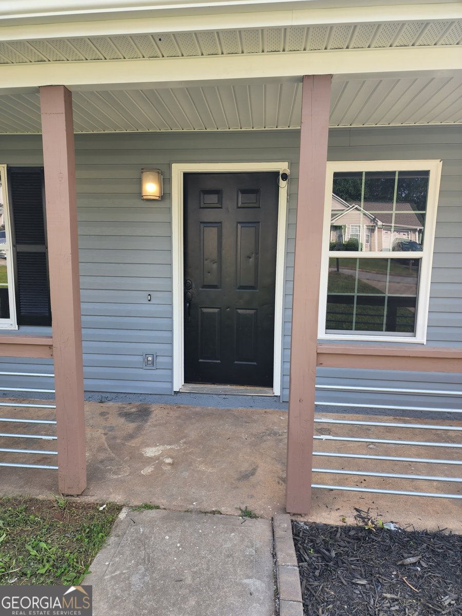 170 Inverness Trace Riverdale - 3