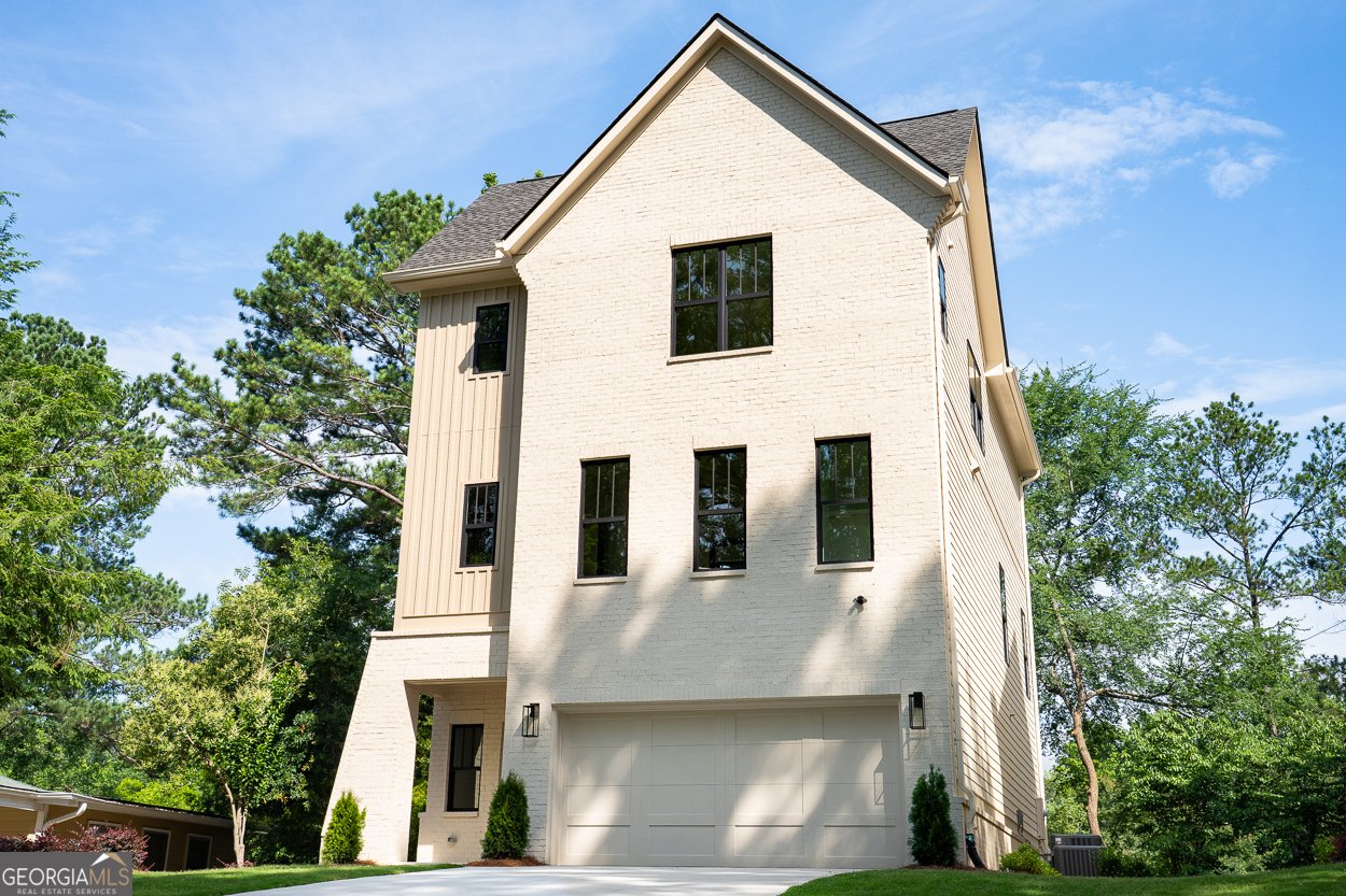 2745 Bamby Lane Brookhaven - 2