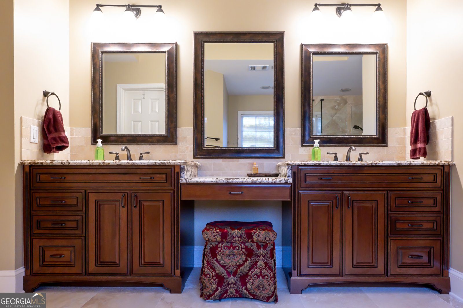 8035 Magnolia Way Roswell - 29