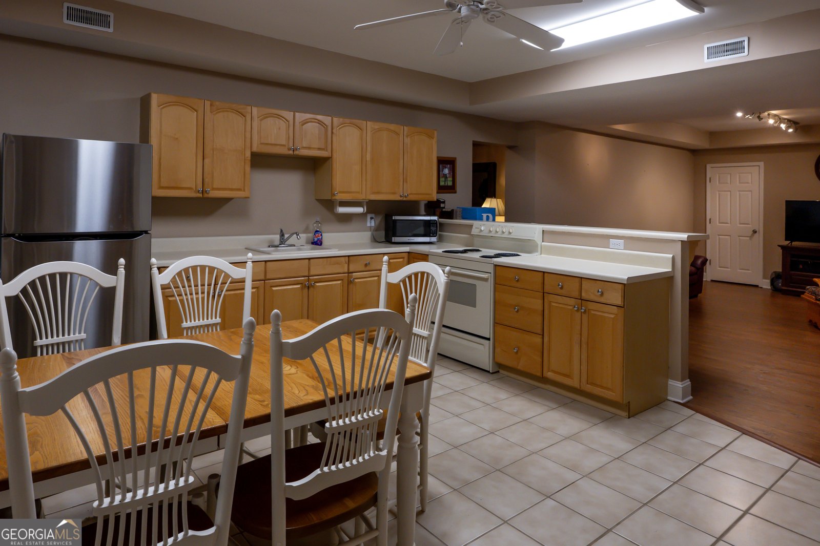 8035 Magnolia Way Roswell - 60