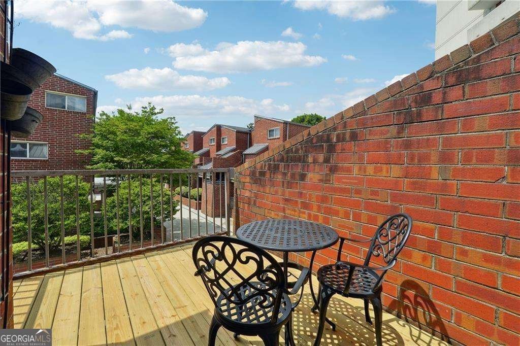 377 Ralph Mcgill Boulevard Atlanta - 2