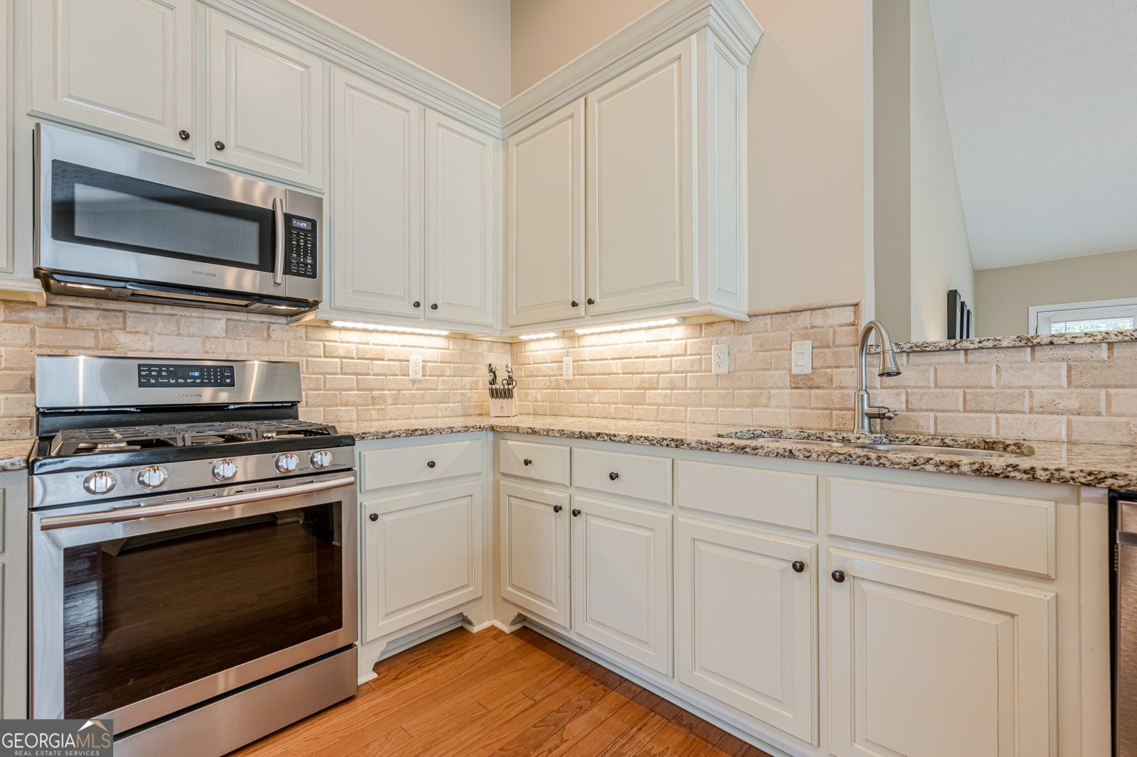 2870 Jay Oak Drive Dacula - 21