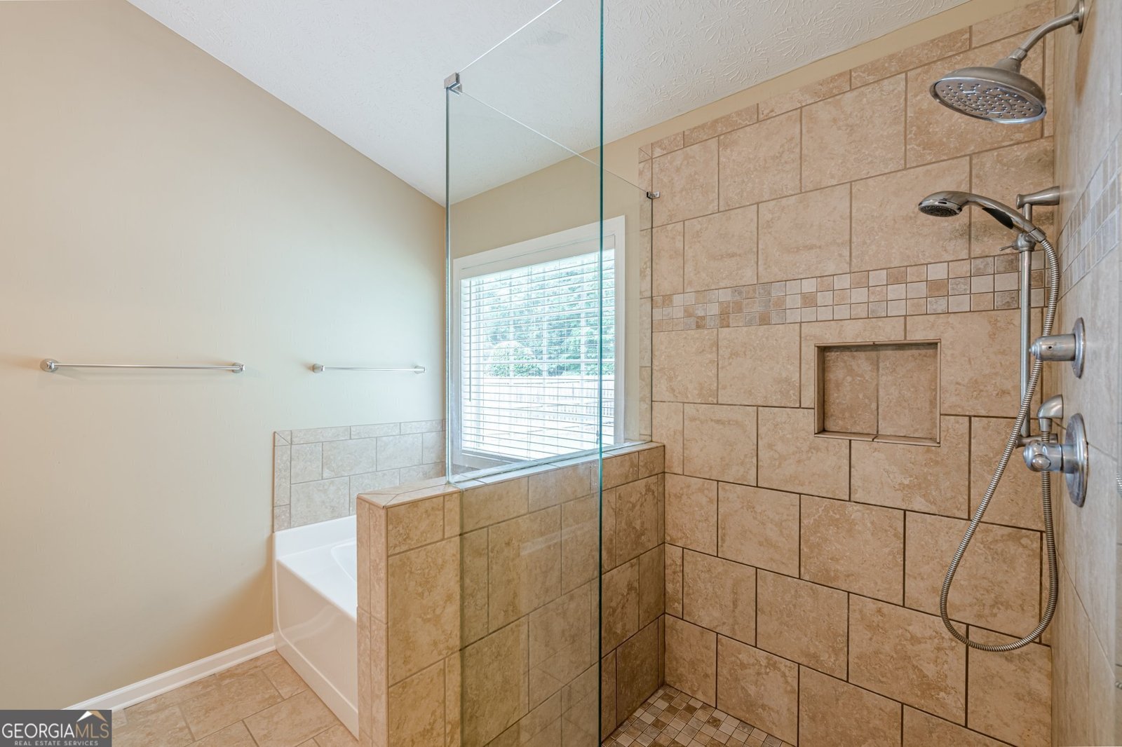 2870 Jay Oak Drive Dacula - 35