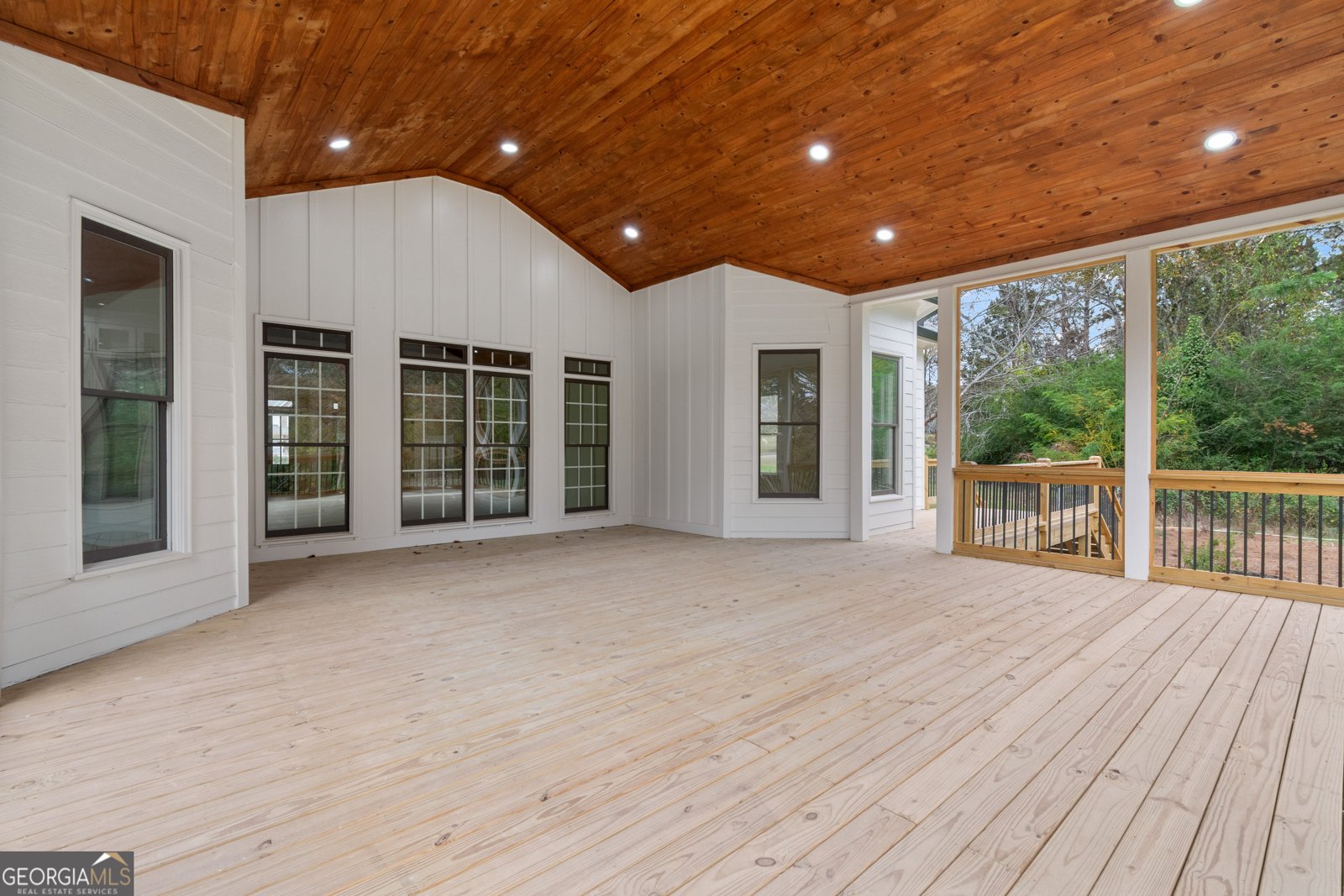 100 Percheron Drive Canton - 31