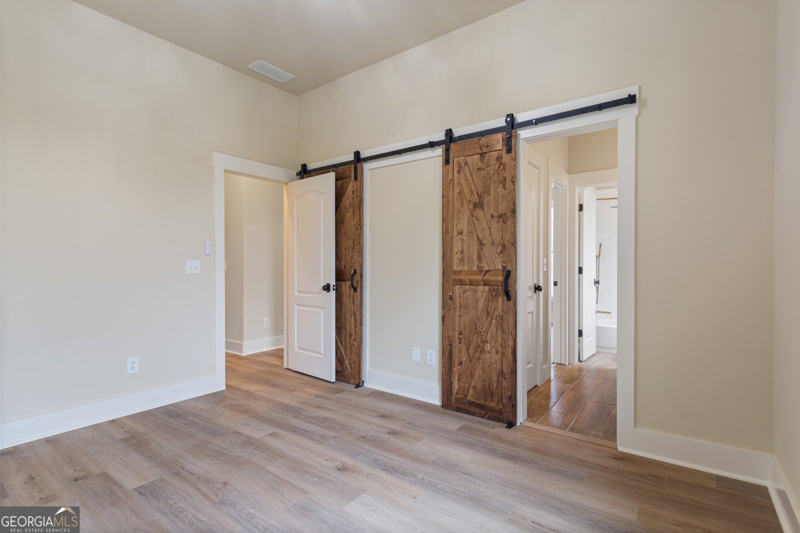 100 Percheron Drive Canton - 44