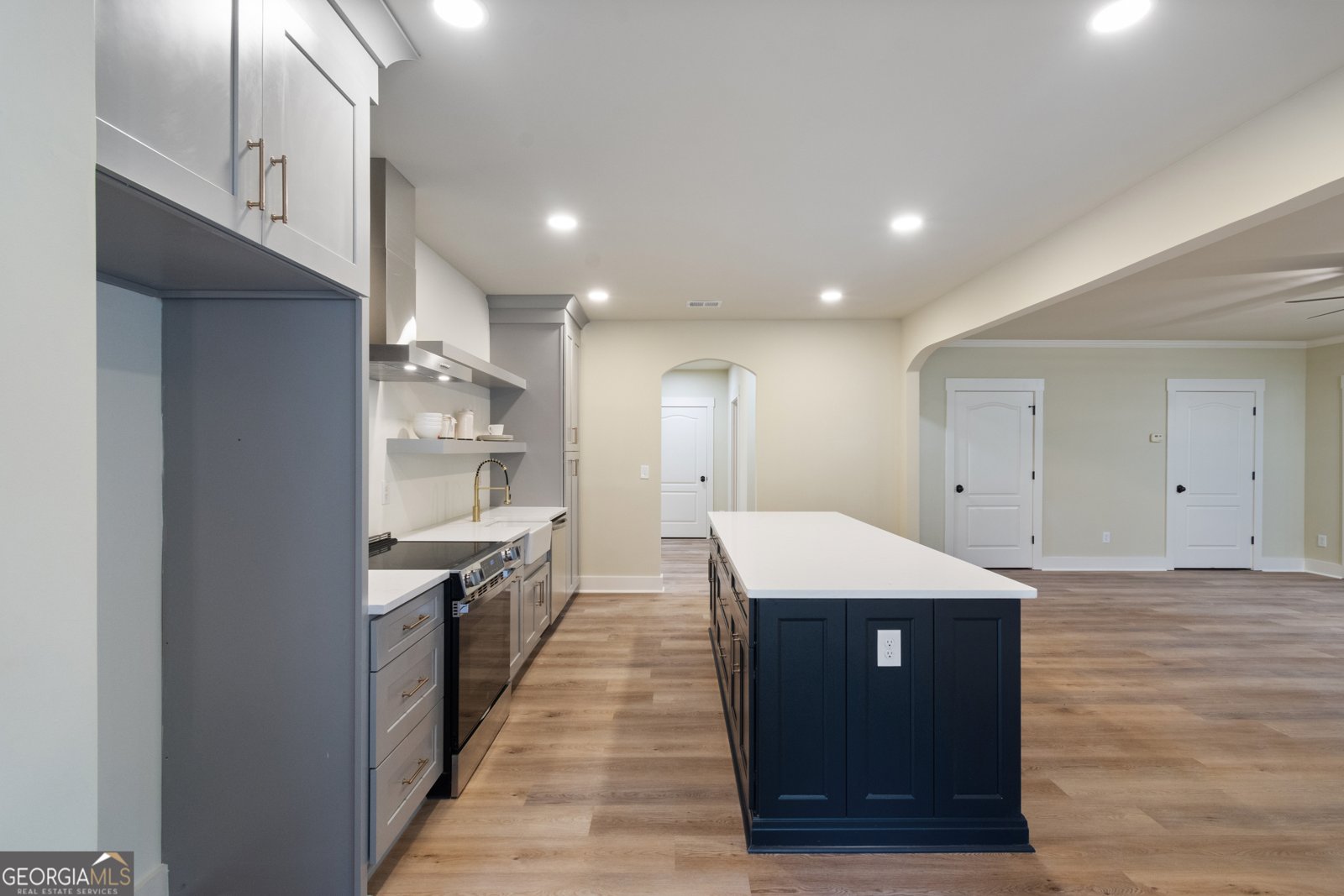 100 Percheron Drive Canton - 66