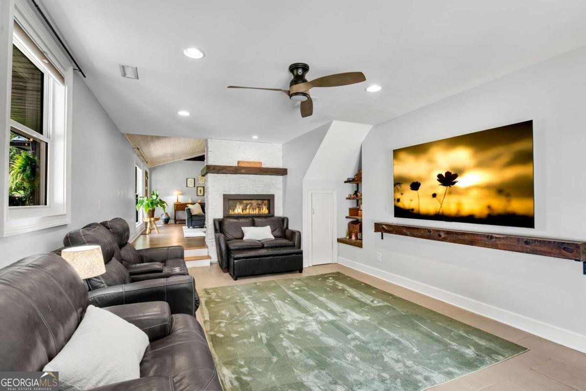 14905 Thompson Road Milton - 23