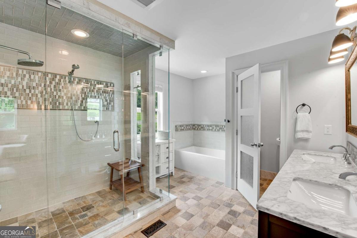 14905 Thompson Road Milton - 40