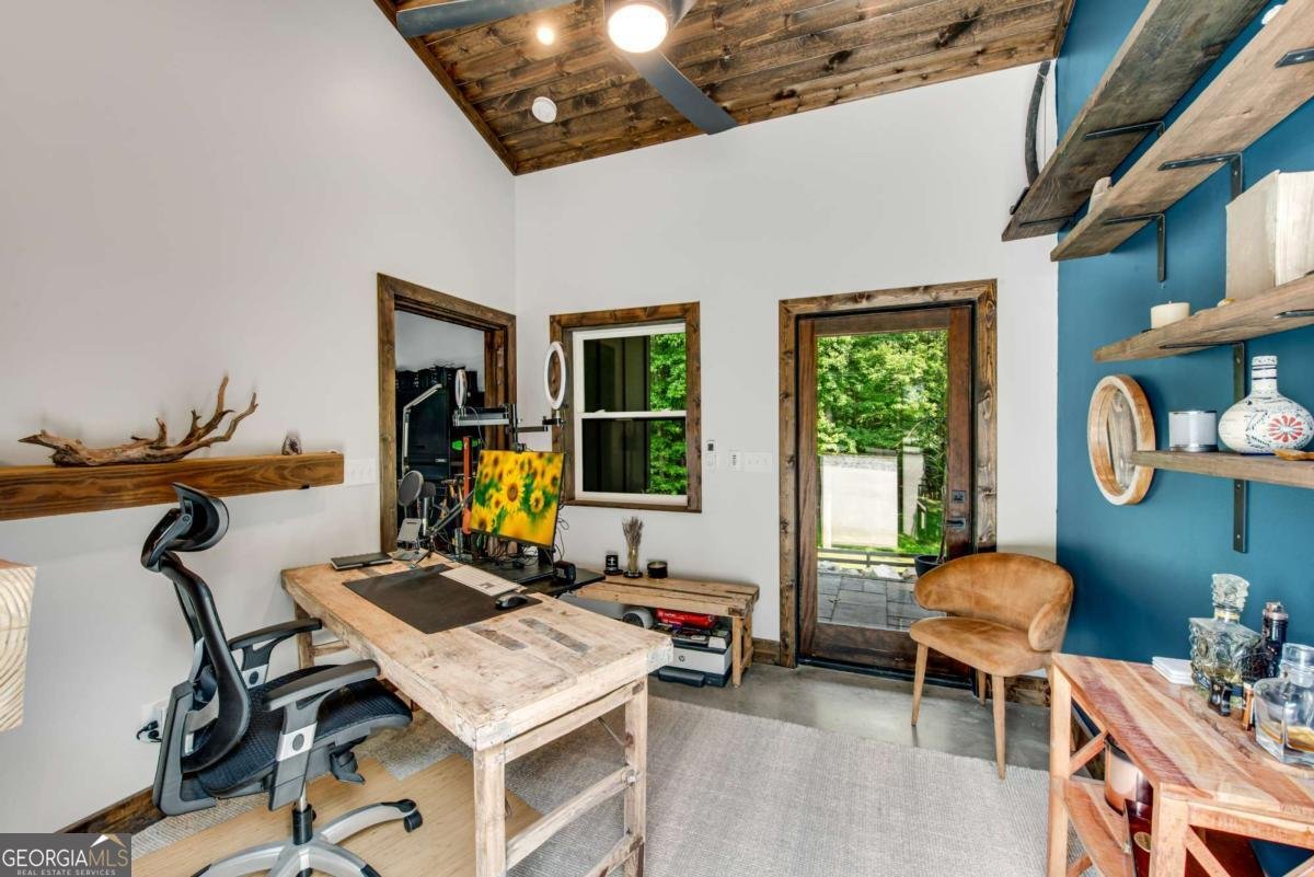 14905 Thompson Road Milton - 60