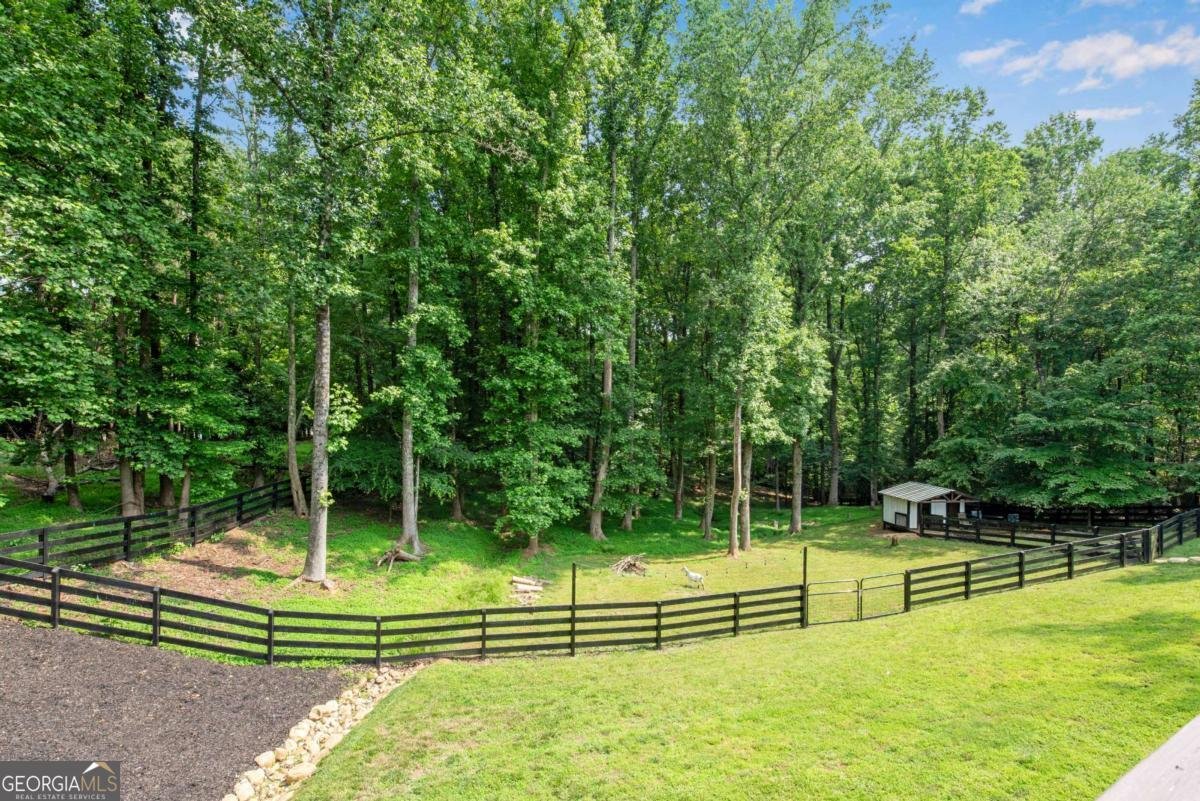 14905 Thompson Road Milton - 66