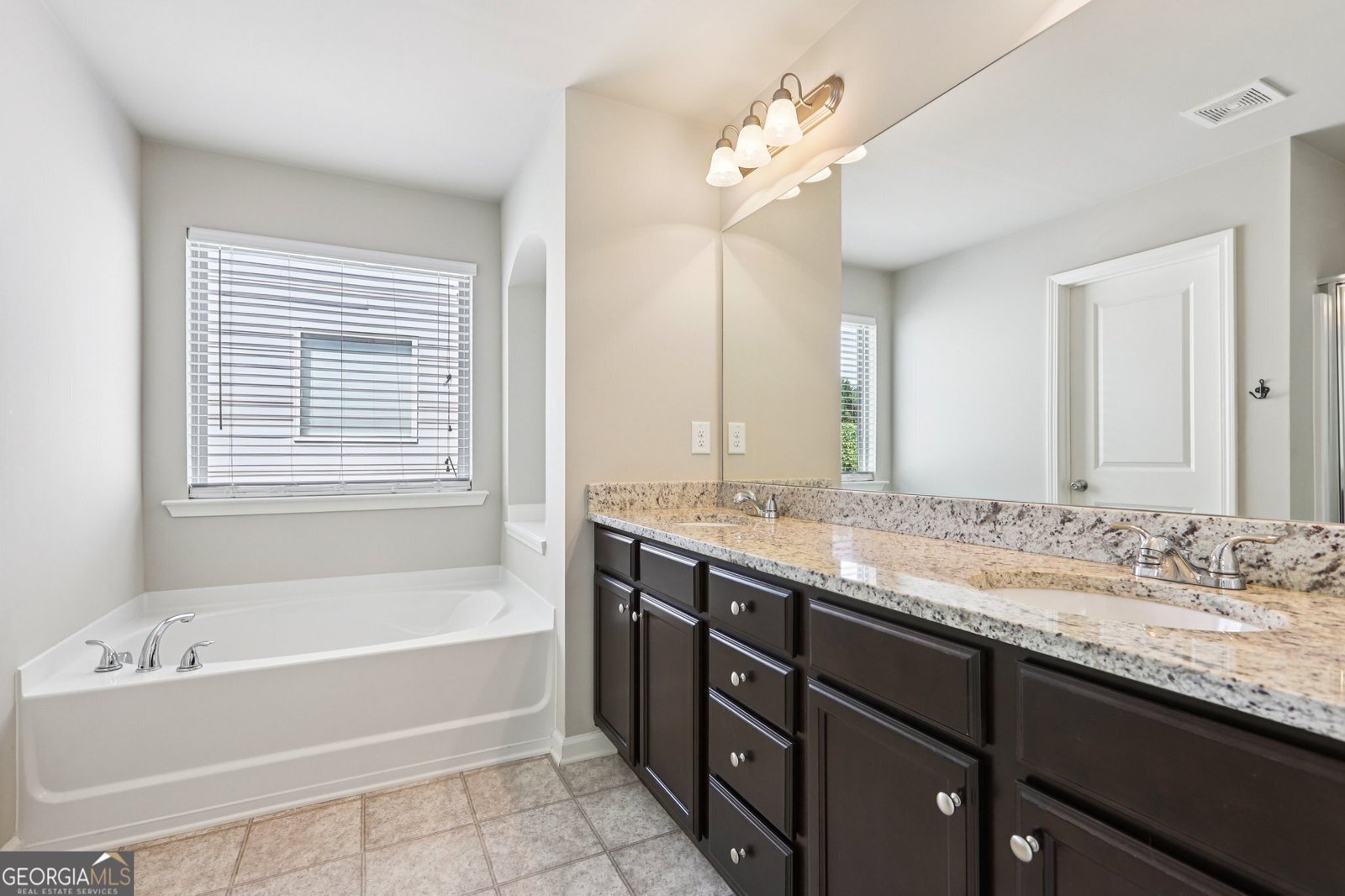 72 Fern Walk Lawrenceville - 14