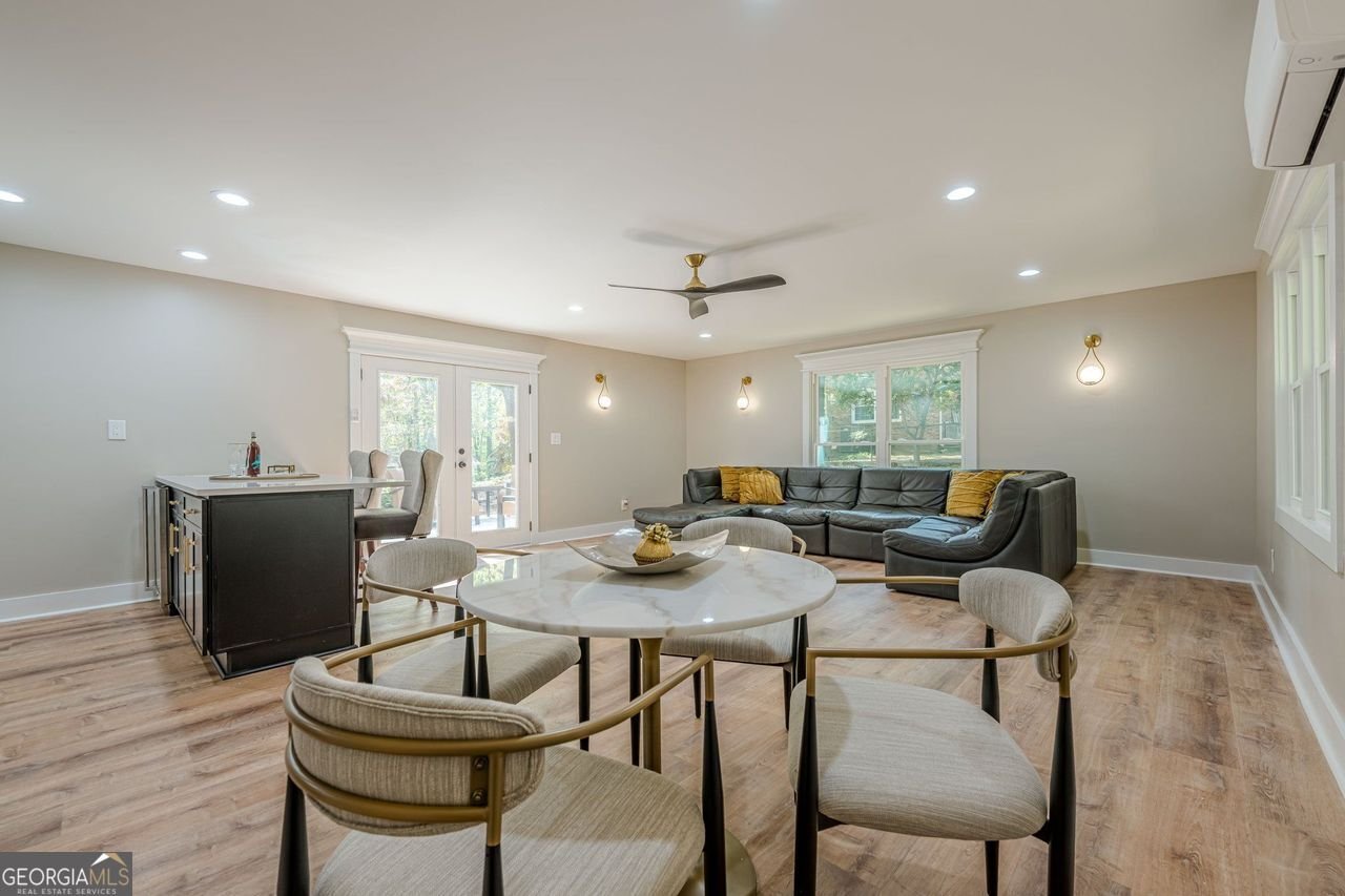 4446 HUNTINGTON Circle Atlanta - 11