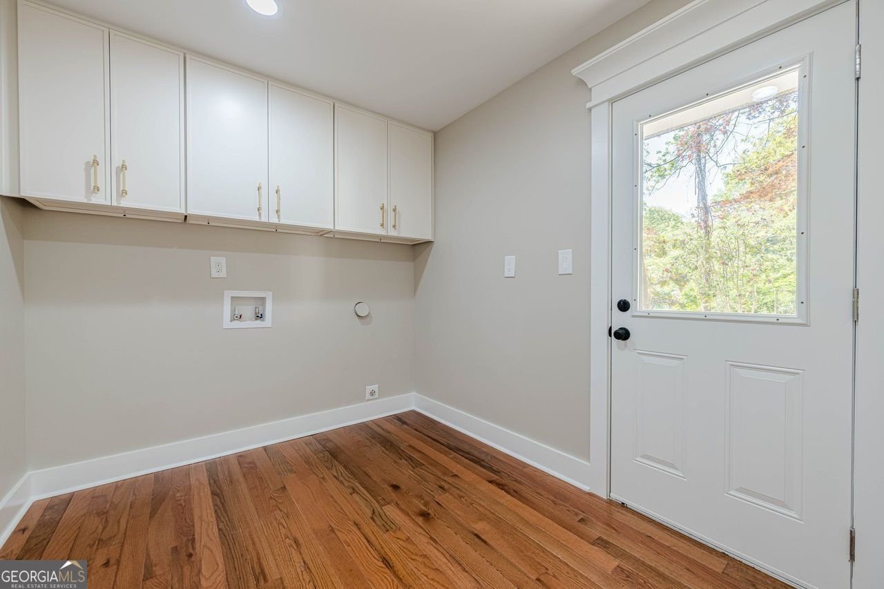 4446 HUNTINGTON Circle Atlanta - 35
