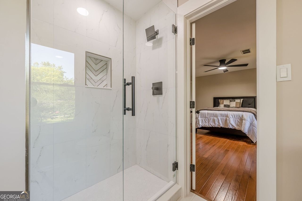 4446 HUNTINGTON Circle Atlanta - 54