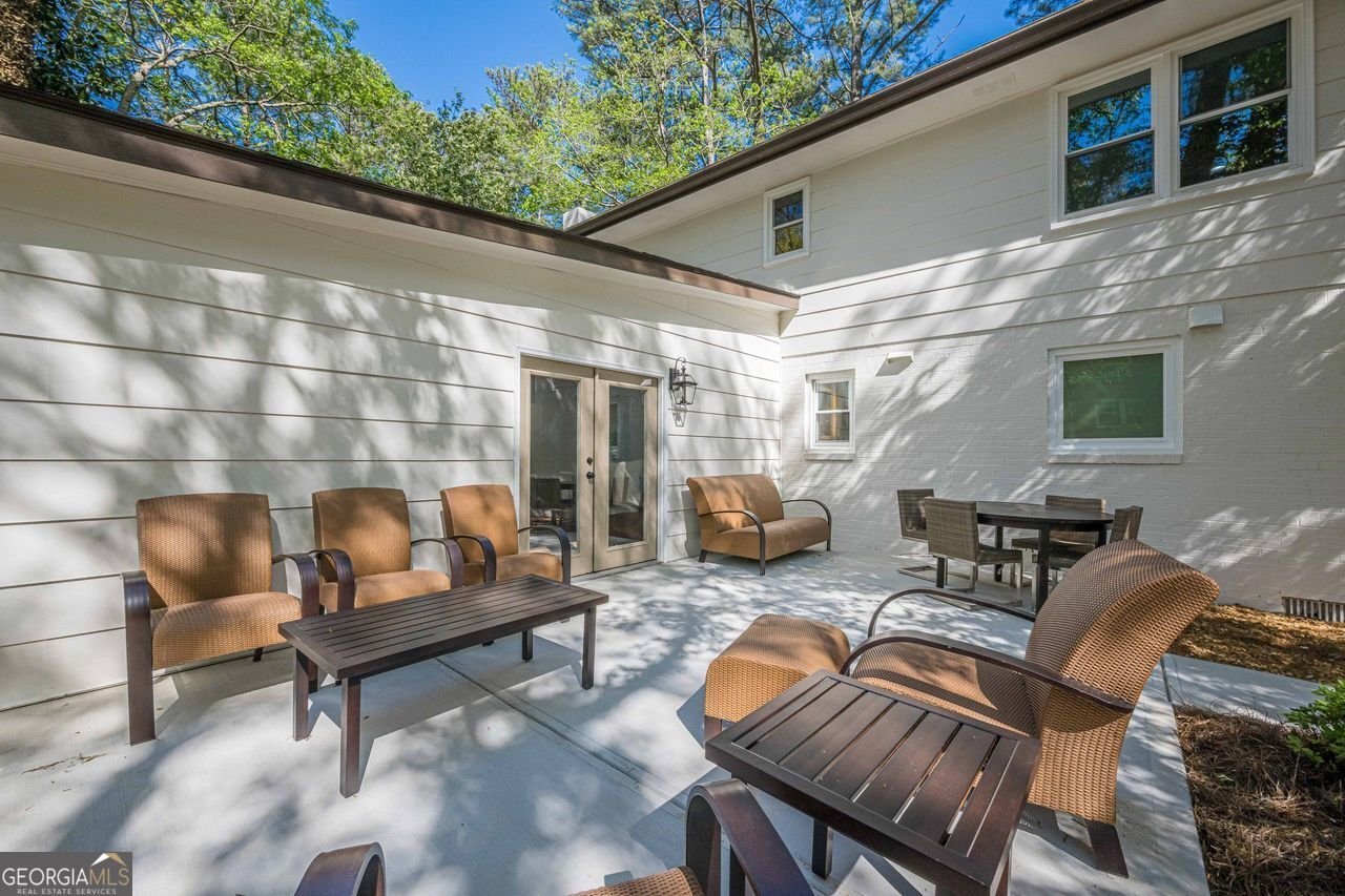 4446 HUNTINGTON Circle Atlanta - 61