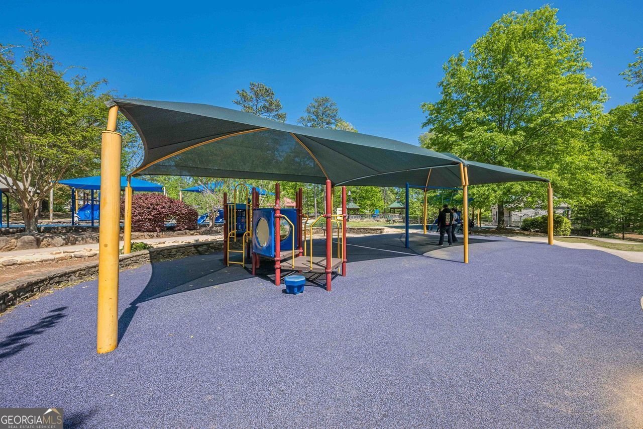 4446 HUNTINGTON Circle Atlanta - 67