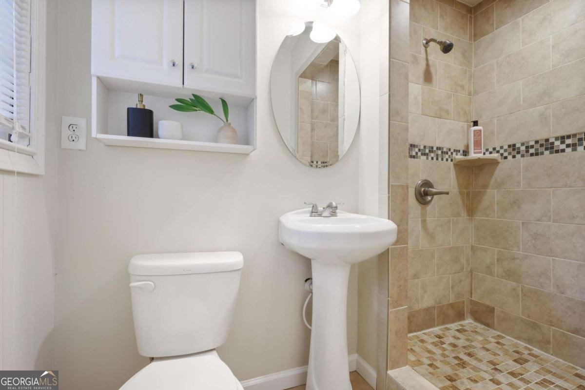 2383 Edgewater Drive Atlanta - 18