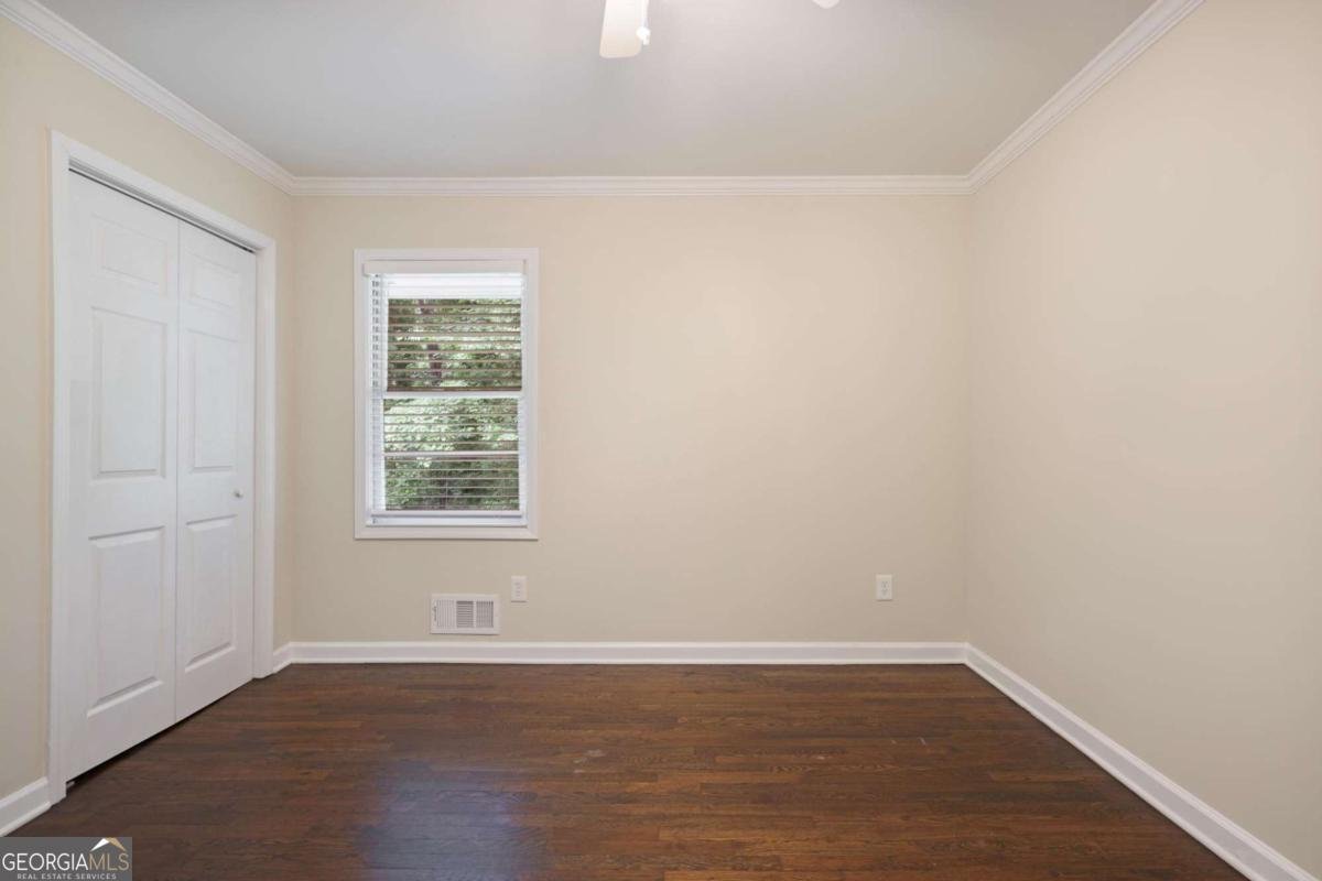 2383 Edgewater Drive Atlanta - 19