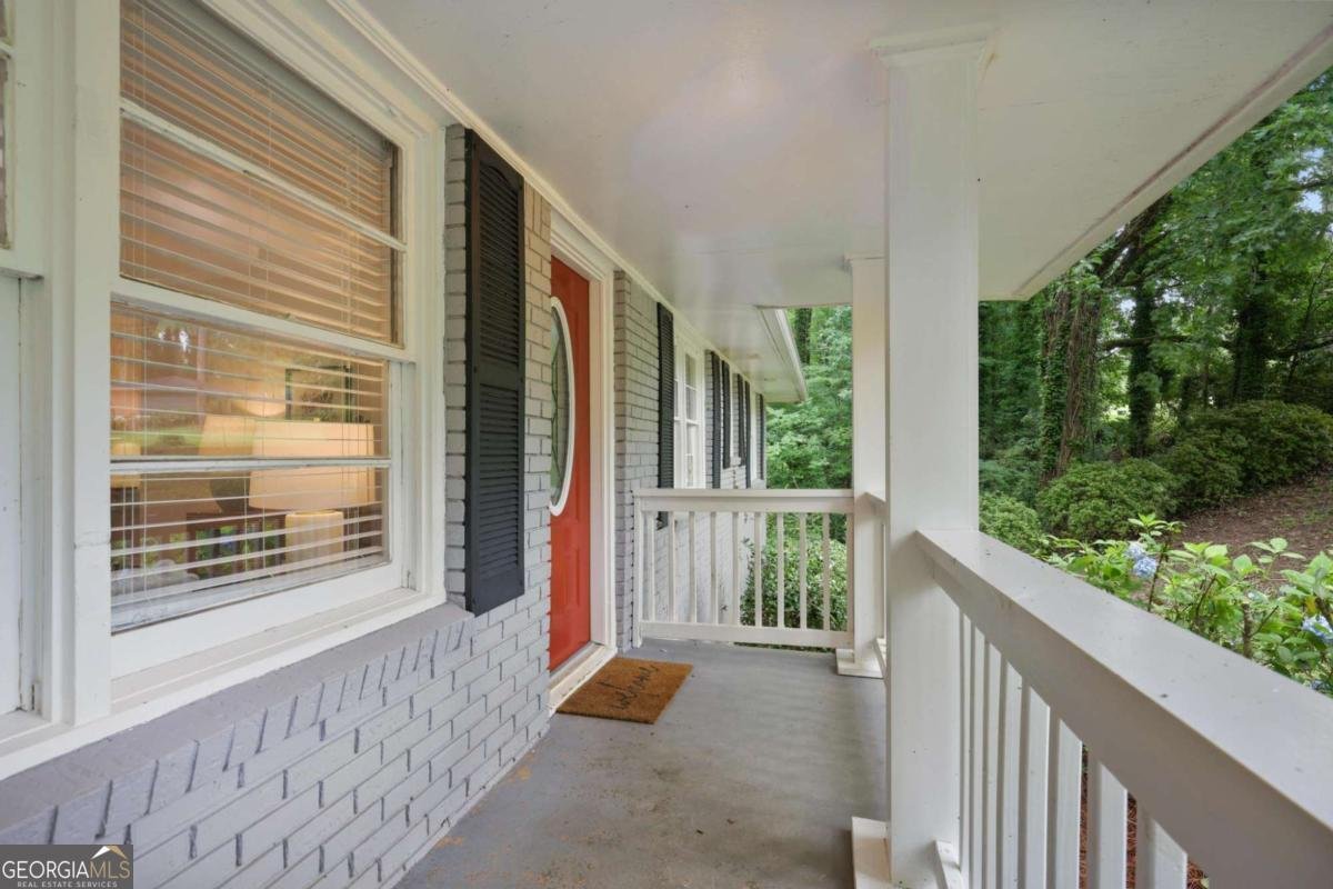 2383 Edgewater Drive Atlanta - 2