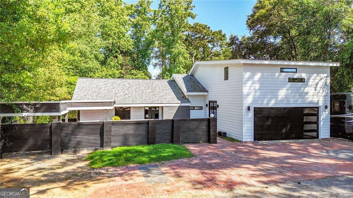 1048 Indian Hills Parkway Marietta - 3