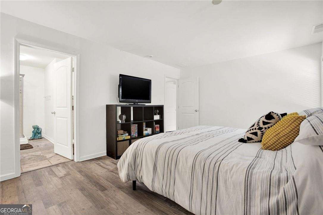 1048 Indian Hills Parkway Marietta - 34