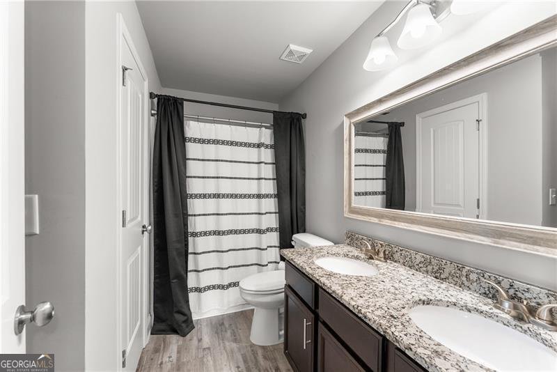 5916 Waterton Court Gainesville - 24