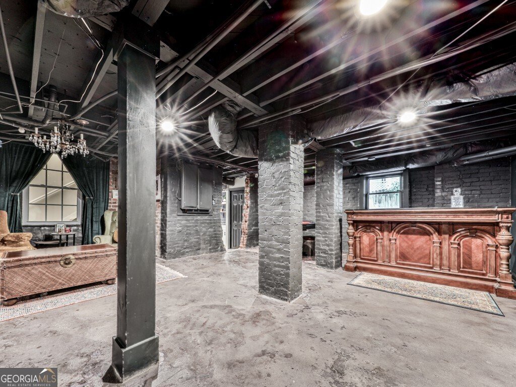 646 Darlington Circle Atlanta - 44