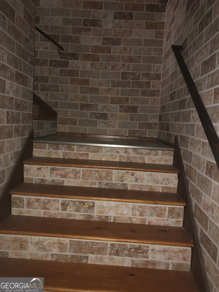 1744 Campbell Road Covington - 22