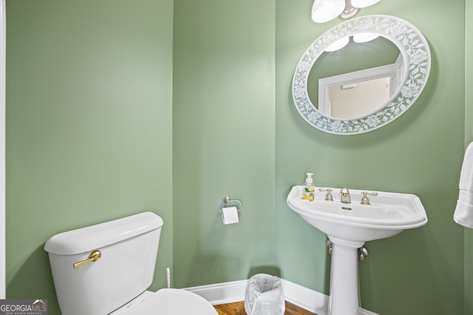 894 Oak Pointe Drive Cleveland - 24