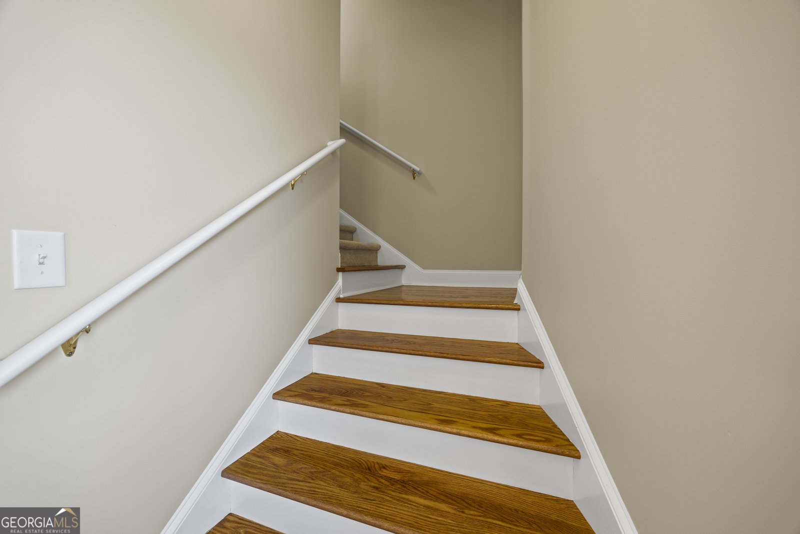 894 Oak Pointe Drive Cleveland - 31