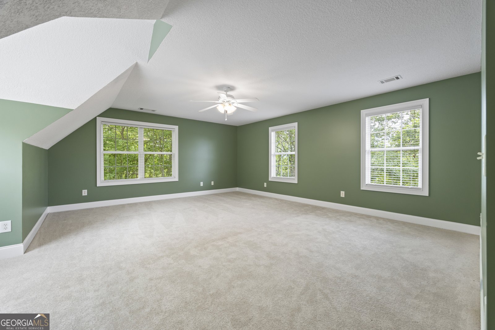 894 Oak Pointe Drive Cleveland - 32