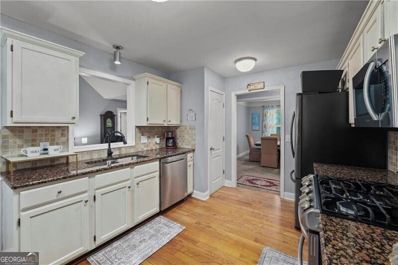 107 Hearthstone Walk Woodstock - 10