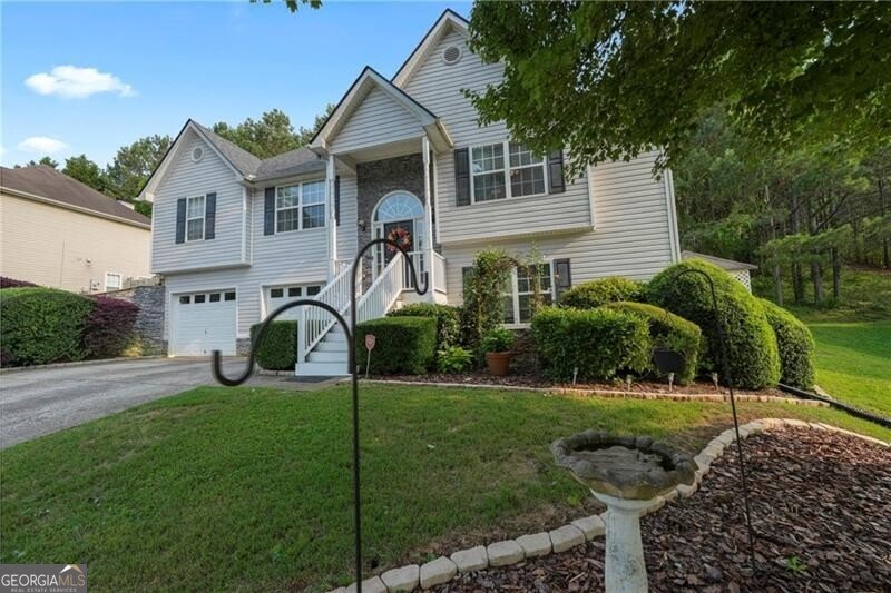 107 Hearthstone Walk Woodstock - 2