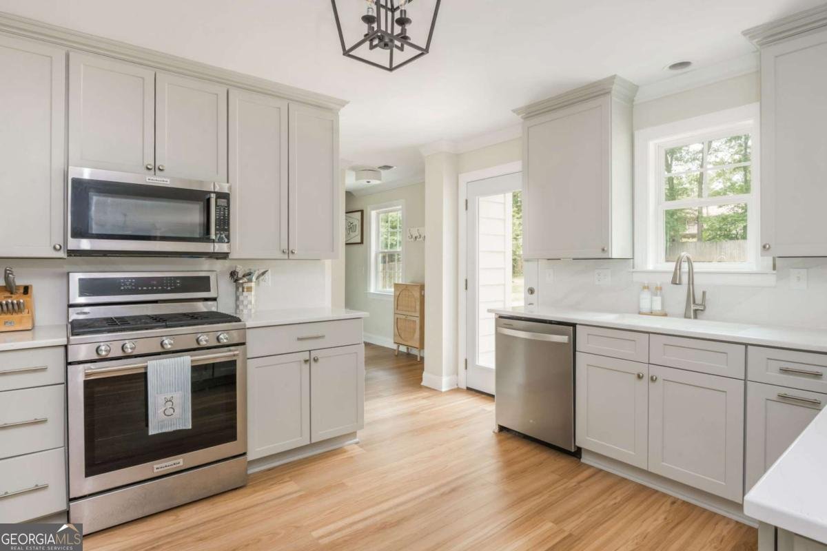 2735 Jims Road Marietta - 16