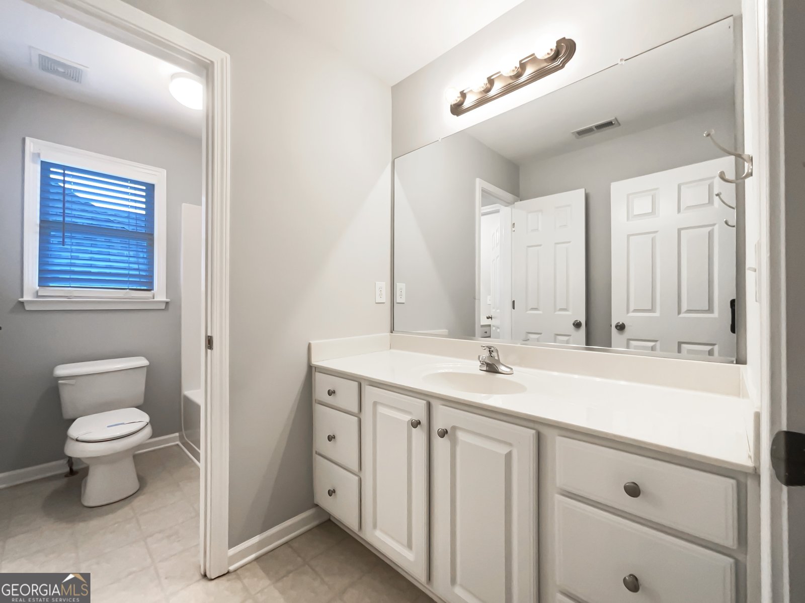 200 Pine Trail Dallas - 22
