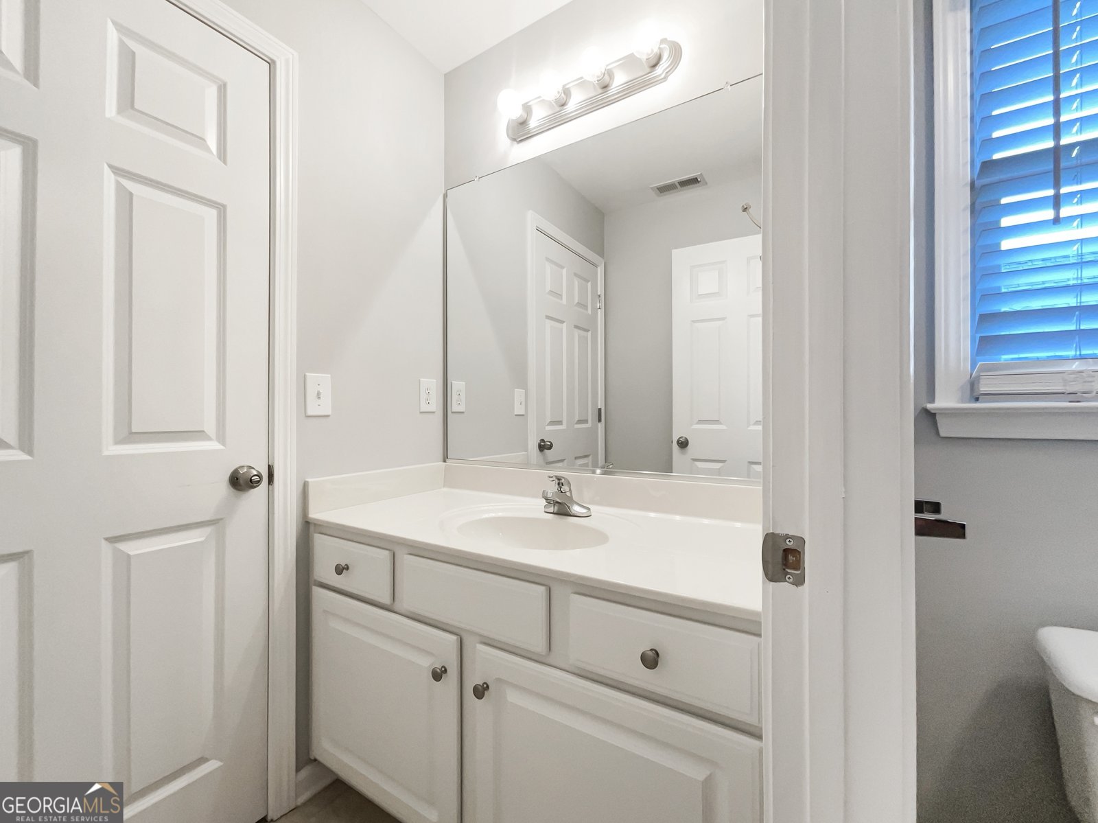 200 Pine Trail Dallas - 23