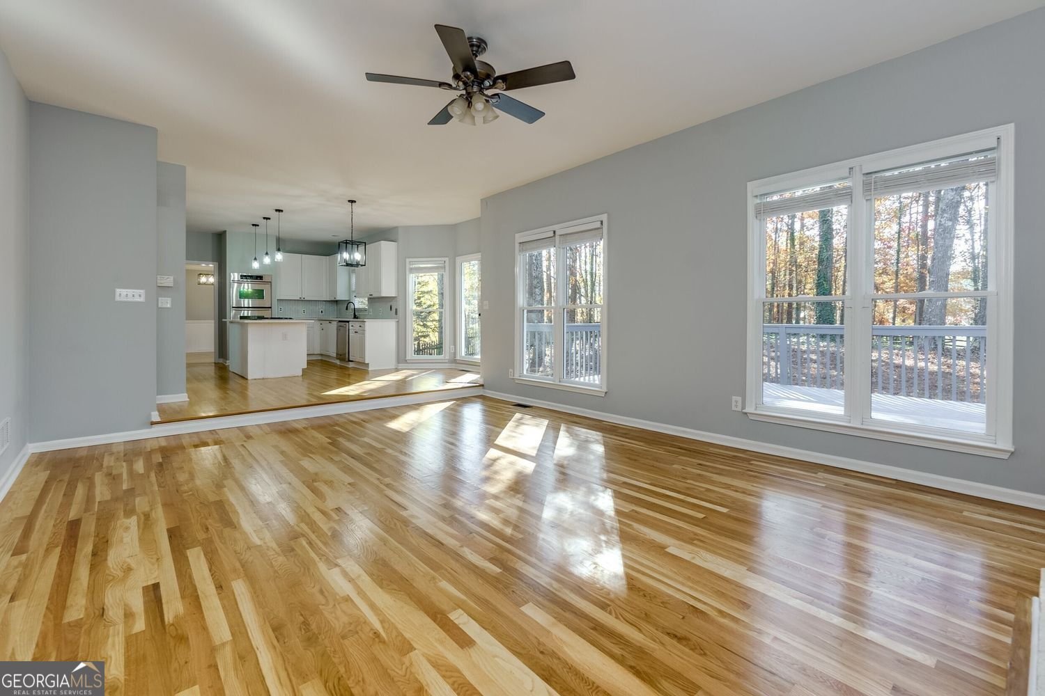 2001 Towne Lake Hills Woodstock - 22