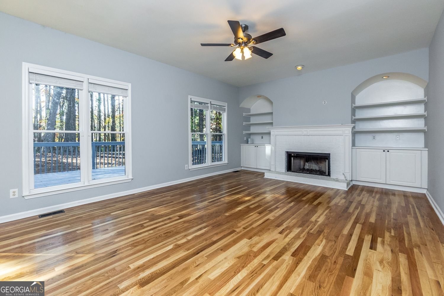 2001 Towne Lake Hills Woodstock - 23