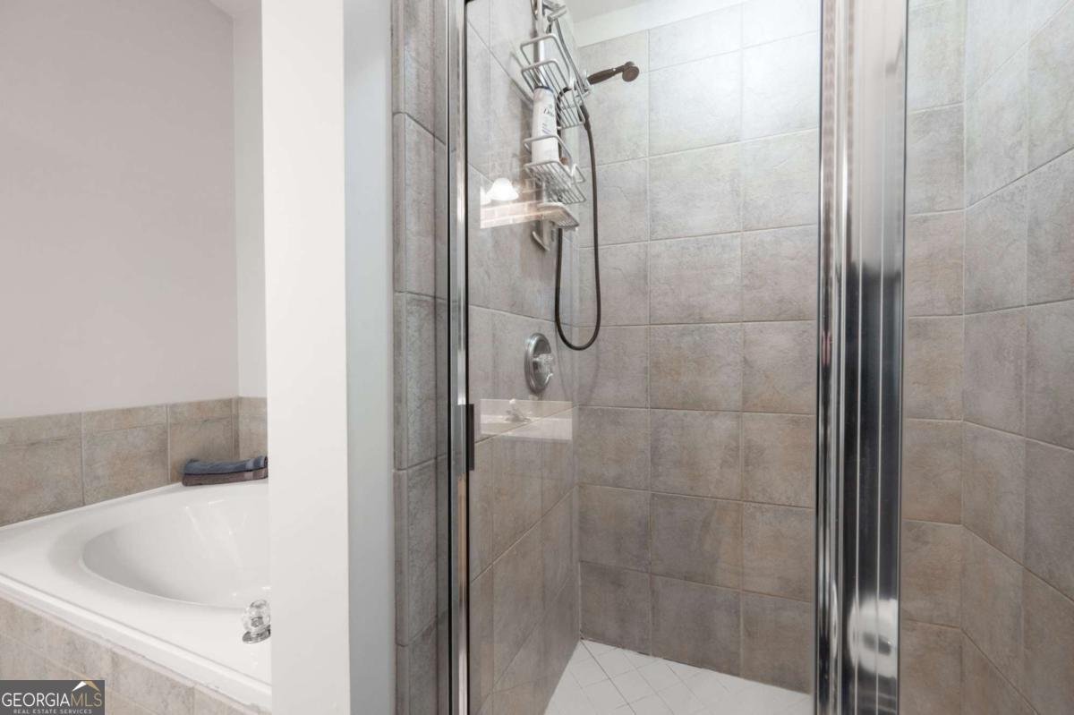 1605 RIDENOUR Parkway Kennesaw - 20