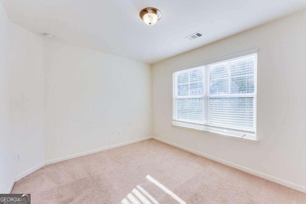 992 Belfry Terrace Fairburn - 15