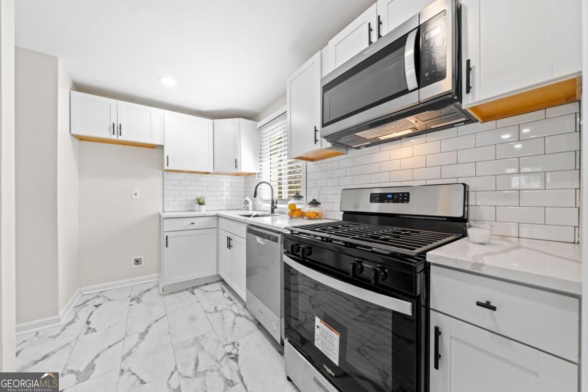 817 EVELYN Place Atlanta - 10