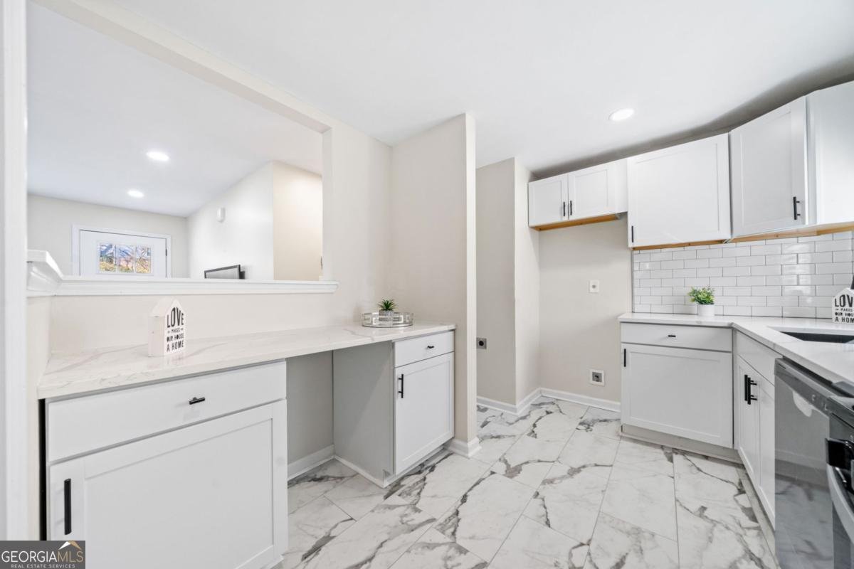 817 EVELYN Place Atlanta - 11