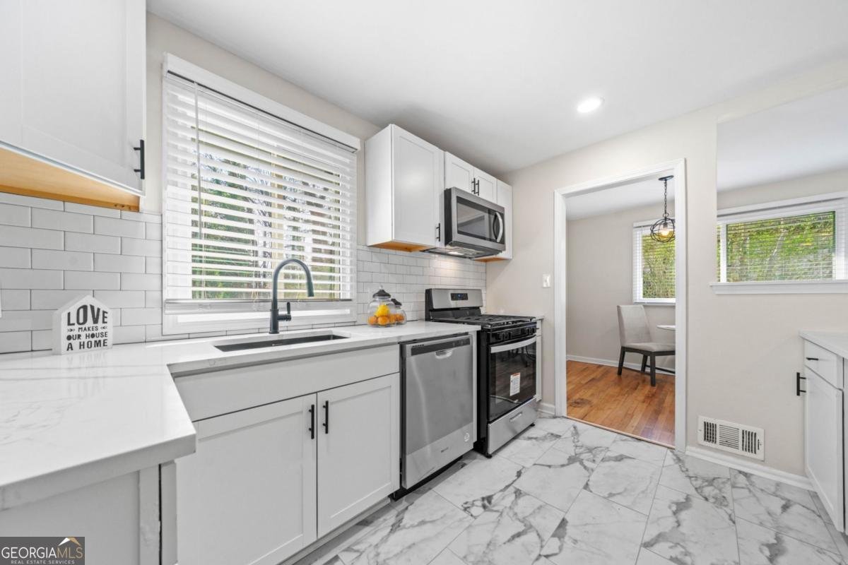 817 EVELYN Place Atlanta - 13