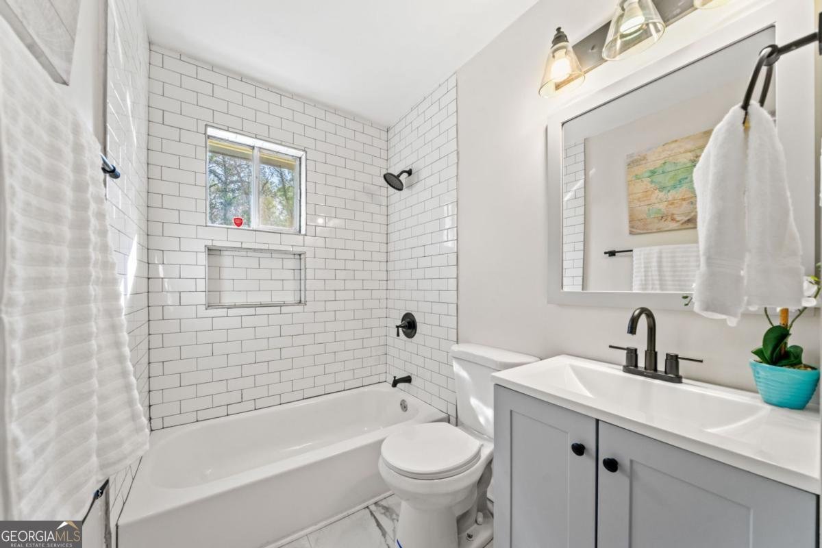 817 EVELYN Place Atlanta - 17