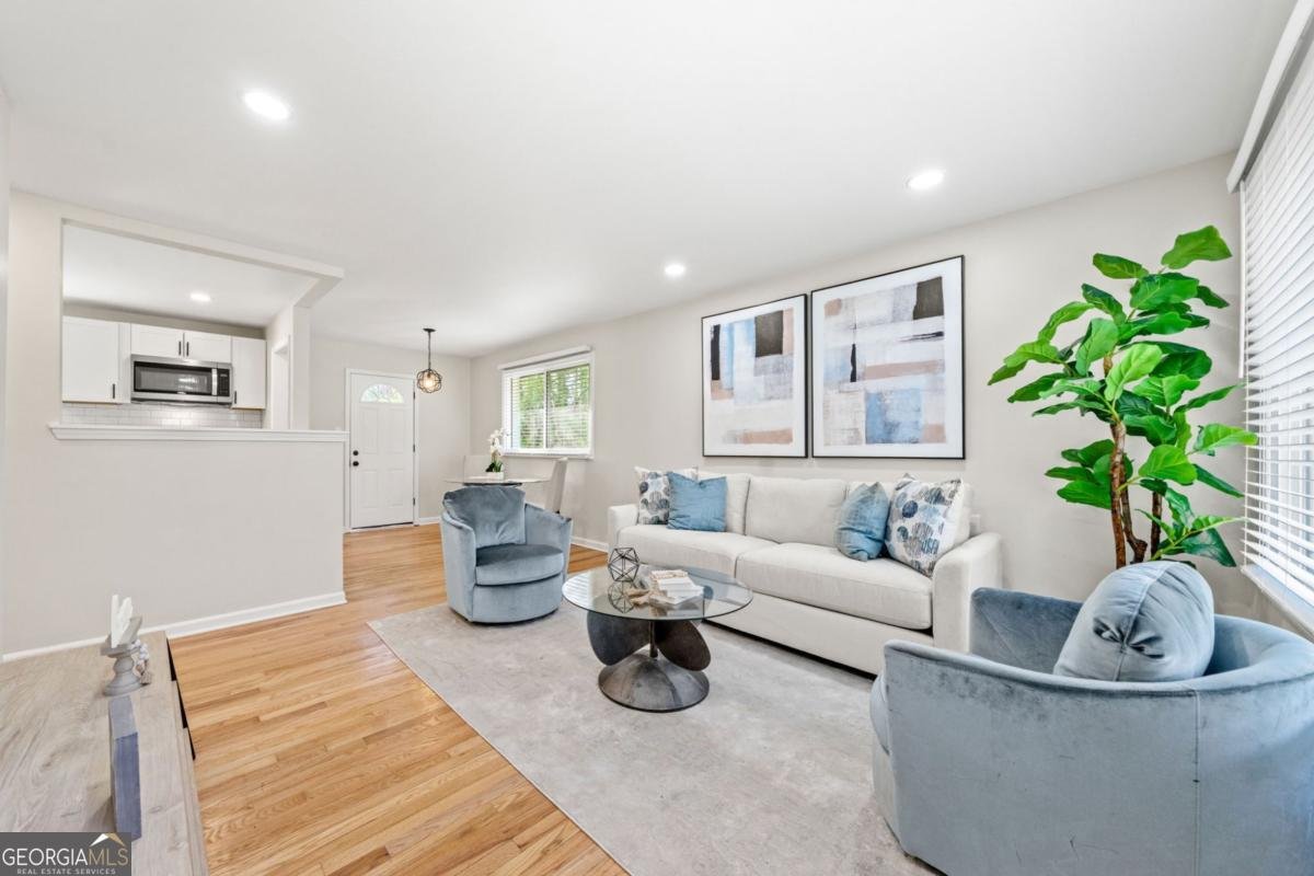 817 EVELYN Place Atlanta - 2
