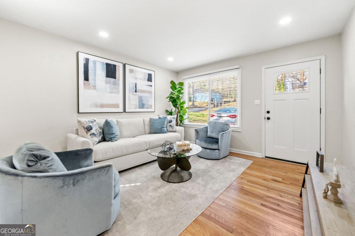 817 EVELYN Place Atlanta - 3