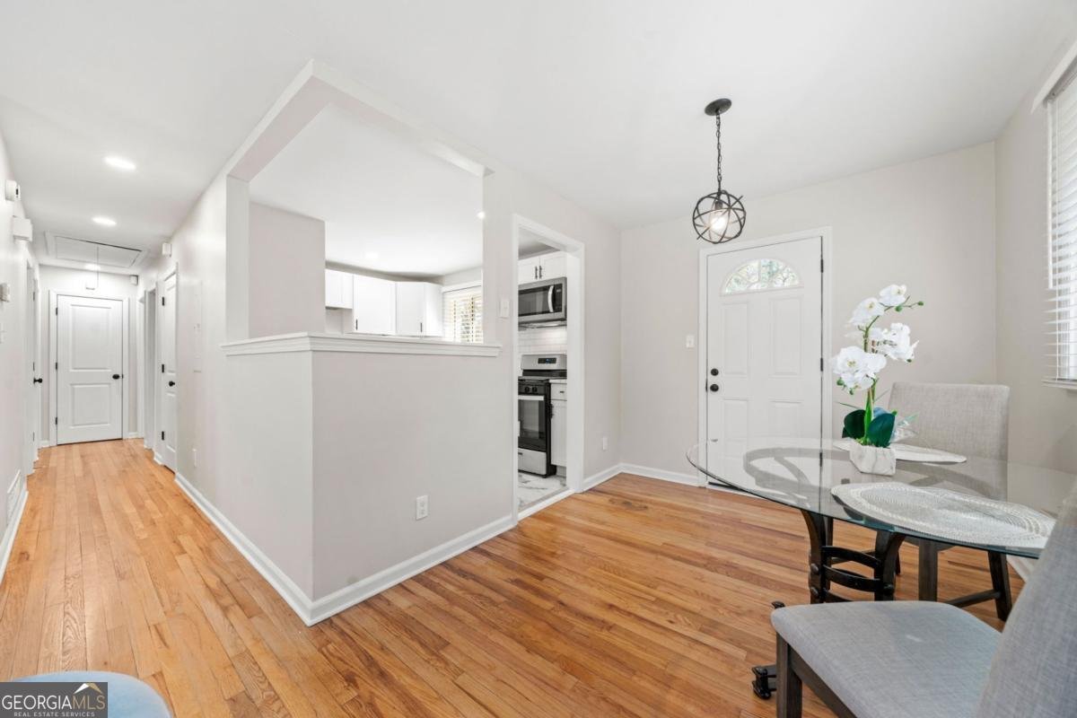 817 EVELYN Place Atlanta - 5