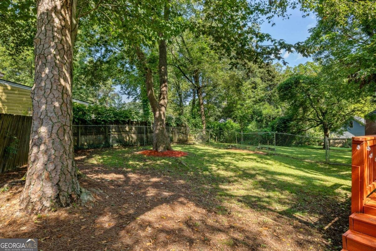 901 Winfield Avenue Atlanta - 22